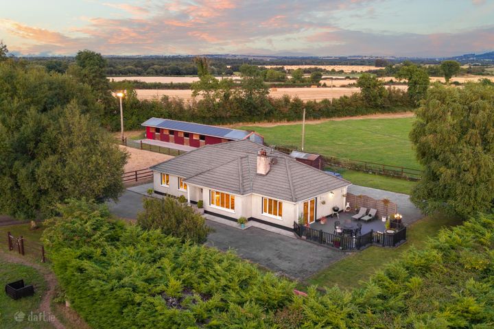 Slate House, Drumsru, Rathangan, Co. Kildare, R51XY10