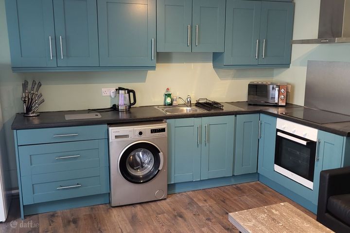 chestnut Grove Kingswood tallaght , Dublin 24