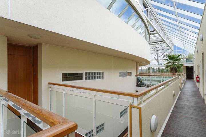 44 Merton Hall, Milltown Avenue, Mount Saint Annes, Dublin 6 - Photo 3