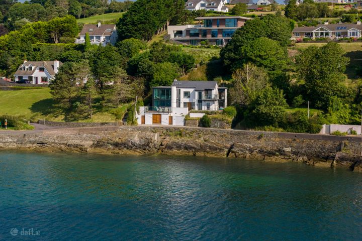 Seaglass, Ardkilly, Sandycove, Kinsale, Co. Cork, P17HY42