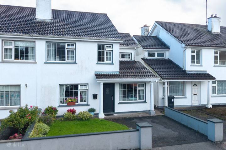 83 Chestnut Grove, Castlebar, Castlebar, Co. Mayo, F23DR70