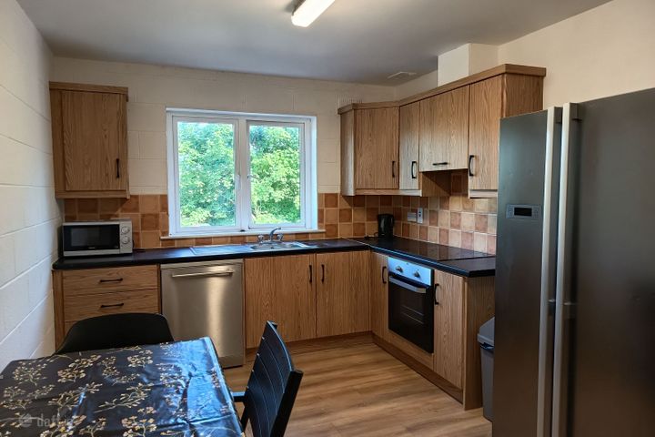 Cratloe Wood Student Village, Caherdavin, Co. Limerick