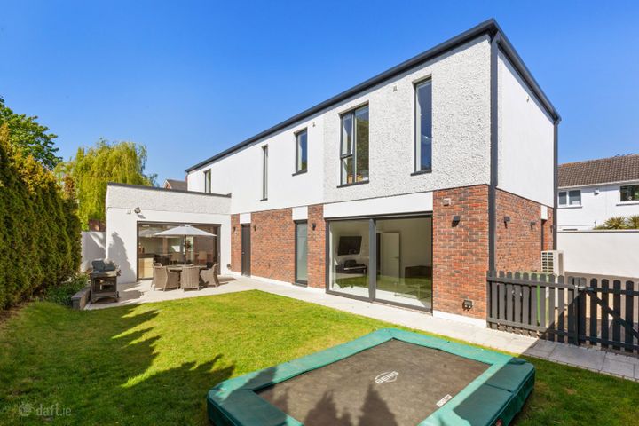 12A Dunsandle Court, Castleknock, Dublin 15, D15CRF3