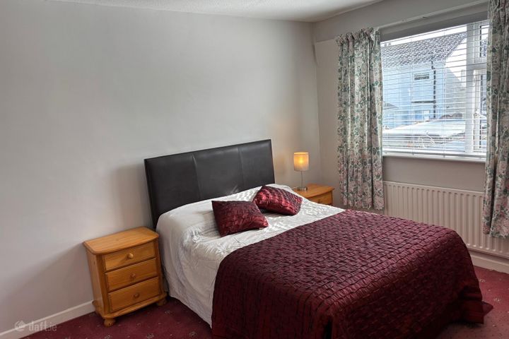 Broadford, Ballinteer, Dublin 16