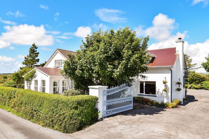 Mannin Lodge, Derrigimlagh, Ballyconneely, Galway, H71DP48