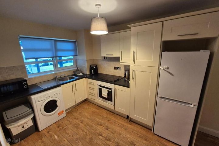 Shannon Oaks Apartments, Saint Joseph'S Road, Portumna, Portumna, Co. Galway