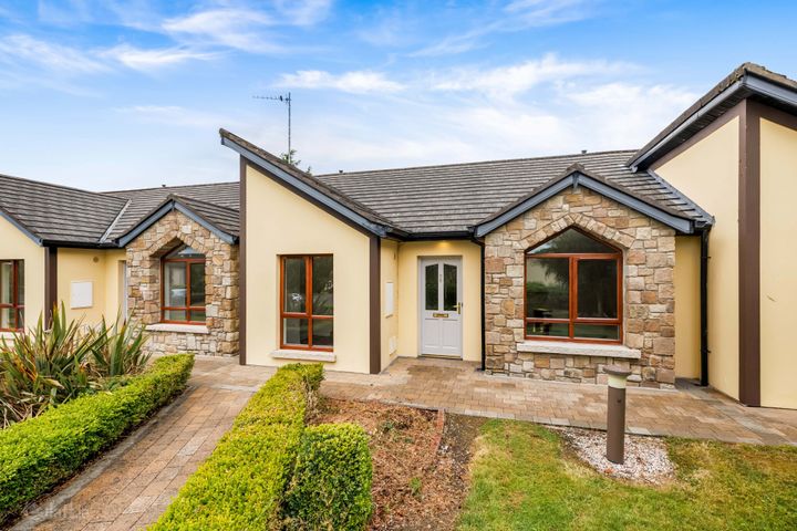 26 Castlemanor, Cavan, Co Cavan, H12VY19