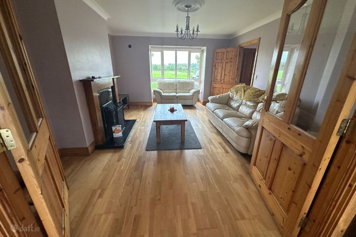 79 Fairways, Tubbercurry, Tubbercurry, Co. Sligo