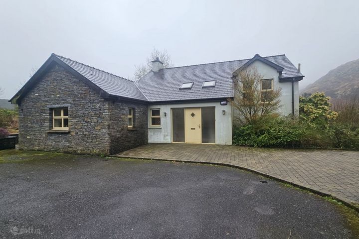 Rossalougha, Gougane Barra, Ballingeary, Co. Cork
