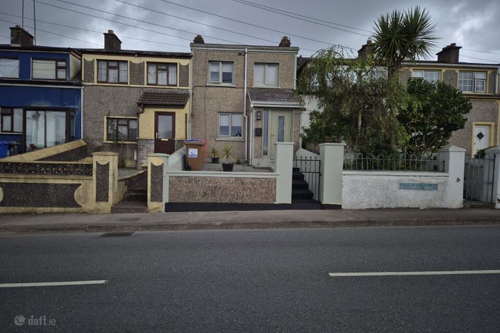10 Glen View Terrace, Ballyhooly Road, Dillons Cross, Co. Cork