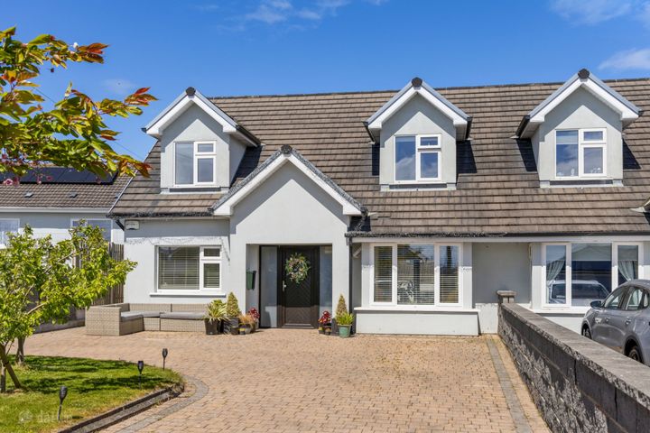 Rock View, New Road, Kilcoole, Co. Wicklow, A63XC86