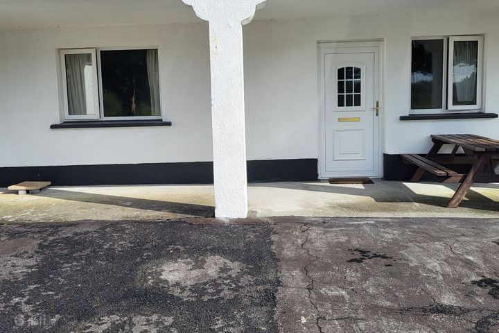 Apartment 1, Eagle Rock Apartments, Ballynahown, Co. Galway