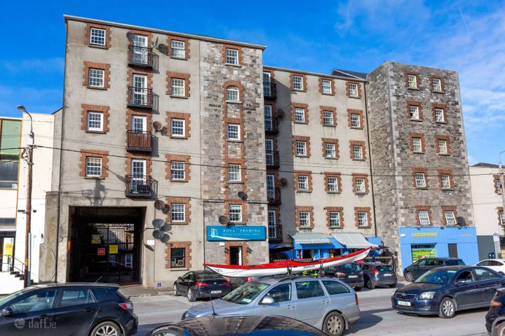 Apartment 1, Block A, Kermon House, The Mall, North Quay, Drogheda, Co. Louth, A92XP30