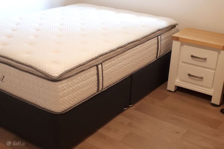 Wheaton Hall   *Bills included* , Drogheda, Co. Louth