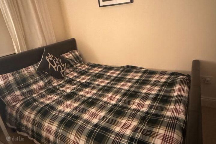 Glenbourne Road, Stepaside, Dublin 18