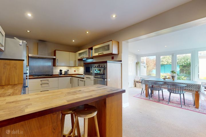 14 Templeview Crescent, Clarehall, Malahide Rd Dublin 17, Dublin 3, Dublin