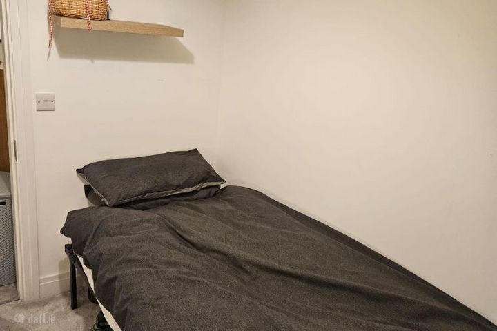 Cliff Road, Greystones, Co. Wicklow