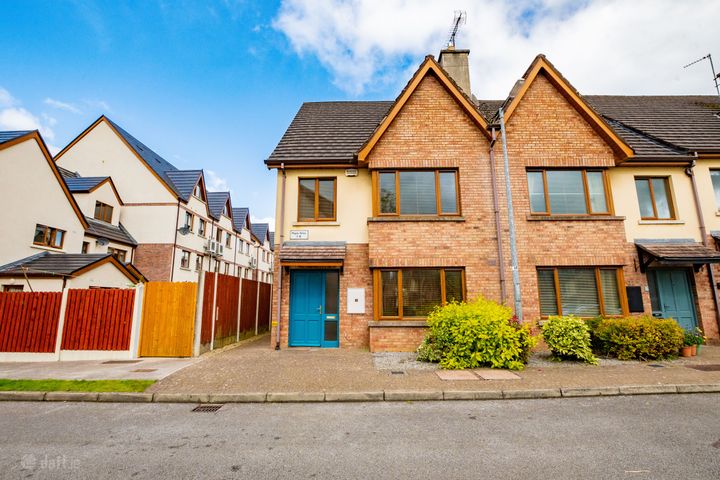 1 Maple Drive, Royal Canal, Ardmore Road, Westmeath