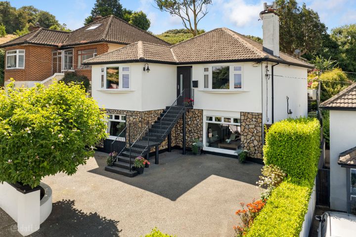 Hillside Villa, Eaton Court, Bray, Co. Wicklow, A98VK37