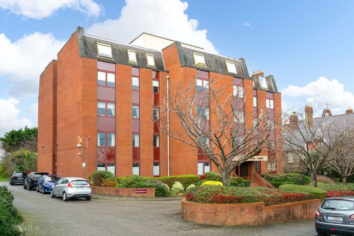 8 Alma Court, Alma Road, Monkstown, Co Dublin, A94WR68