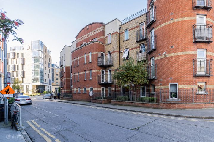 Apartment 71, Newmarket Square, Christchurch, Dublin 8, D08VA0W
