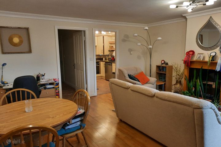 3 Temple Hill House Apartments, Temple Lawn, Ballintemple, Co. Cork