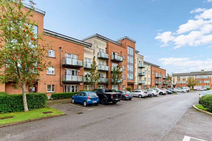 Apt 81 Mayeston Square, Saint Margaret`s Road, Finglas, Dublin 11, D11PF38