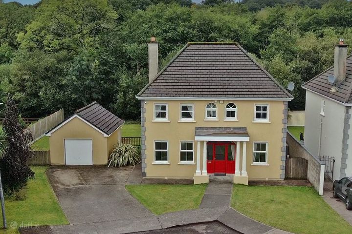 11 Millbrook Close, Millstreet Road, Macroom, Co. Cork, P12TC65