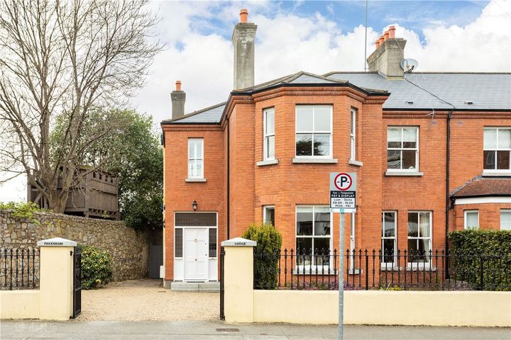 Pakenham Lodge, Pakenham Rd, Monkstown, Dublin
