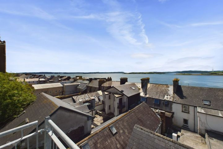 8 Rahilly Street, Cobh, Co. Cork, P24DP38