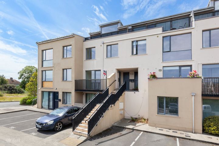 29 Parkview Green, Finglas, Dublin 11, D11DP74