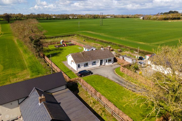 Crishann Lodge, Lauristown, St Margarets, Dublin