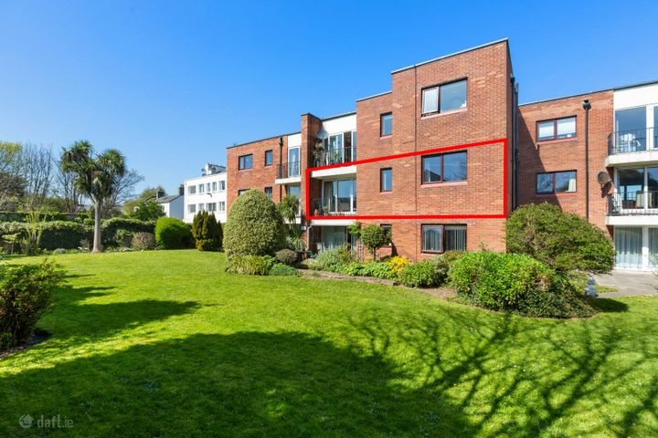 10 Clifton Court, Tivoli Terrace South, Dun Laoghaire, Dublin
