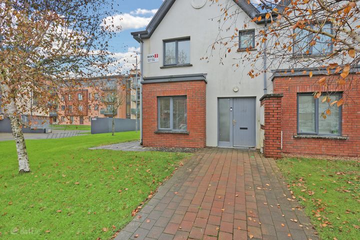 165 Bru na Sionna, Shannon, Clare, V14NP82