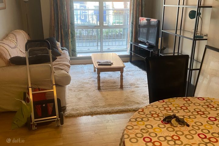 Patrick  Street, Dublin 8