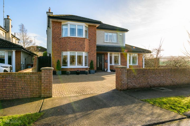 8 The Drive, Glenveigh, Boyne Road, Navan, Co. Meath, C15C2CT