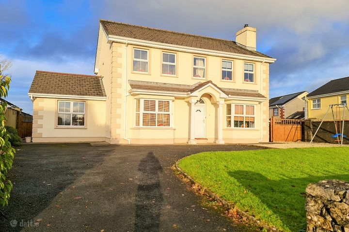 4 The Brambles, Pontoon Road, Castlebar, Co. Mayo, F23V028