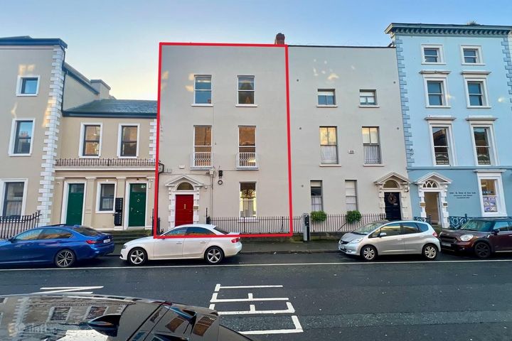 28 Saint Laurence Street, Drogheda, Co. Louth