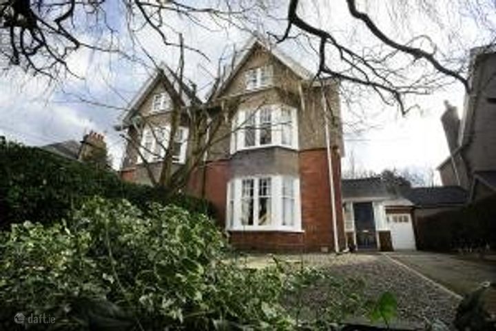 2 Carrigfern, College Road, Cork, Cork