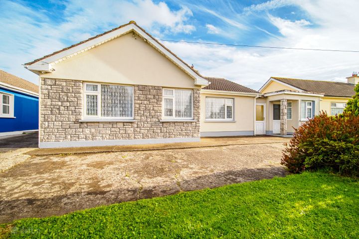 Woodlawn, Killarney Road, Abbeyfeale, Co. Limerick, V94W08K