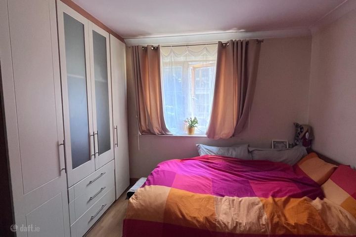 Apartment 62, Glaslyn, Howth Road, Dublin 3, Clontarf, Dublin 3