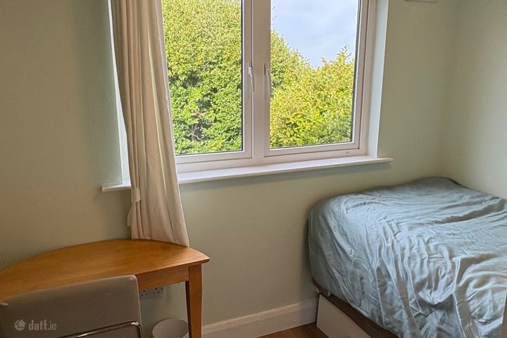 Sli Chluain Aoibhinn, Naas, Co. Kildare