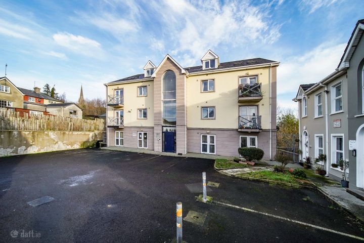 Saint Eunan's Court, Letterkenny, Co. Donegal, F92XK37