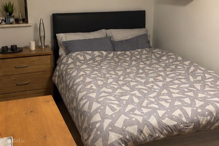 Apartment 1 , 98 College Road, Galway, Bohermore, Co. Galway