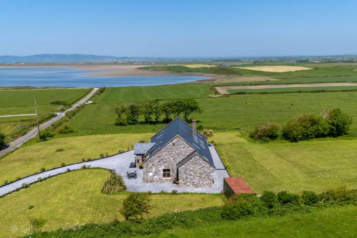 Barrow East, Ardfert, Banna, Co. Kerry, V92NV20