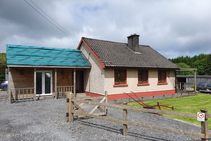 Cleen, Knockvicar, Crossna, Co. Roscommon, F52YV18