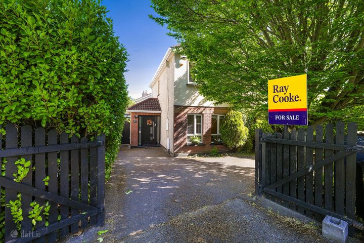 80 Castle Riada Avenue, Lucan, Co. Dublin