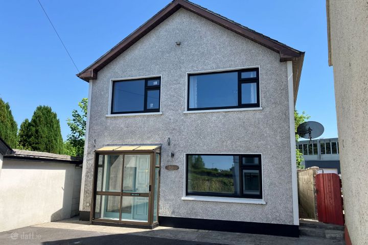 Bishop Street, Tuam, Co. Galway, H54T921