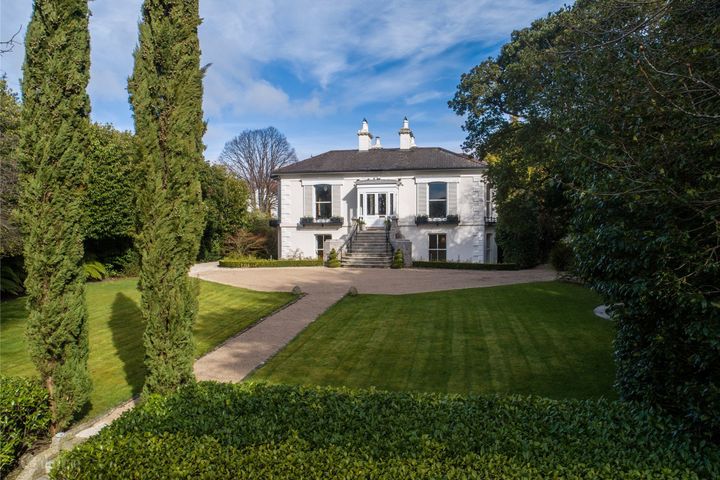 Innismann, Queenspark, Monkstown, Dublin