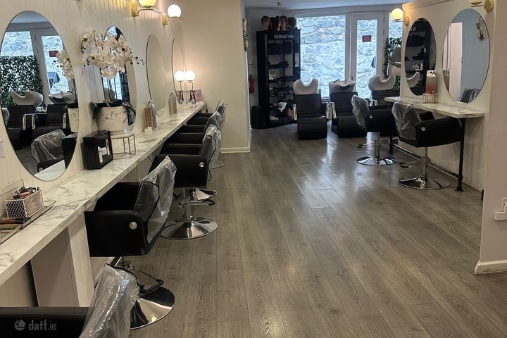 Unit 102, Eyre Square Centre, Eyre Square, Galway, Galway City Centre, Co. Galway
